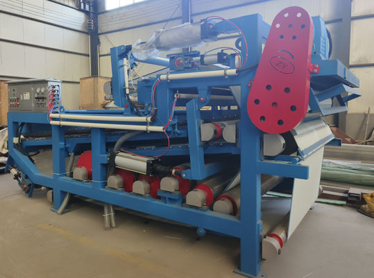 อุตสาหกรรมเกรด Cassava เครื่องแปรรูปเมล็ดด้วยความจุ 2000kg / h และพลังงาน 4kw