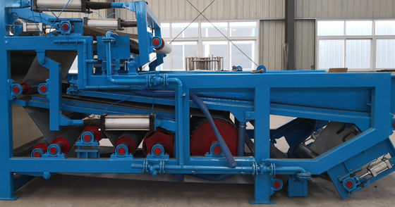 อุตสาหกรรมเกรด Cassava เครื่องแปรรูปเมล็ดด้วยความจุ 2000kg / h และพลังงาน 4kw
