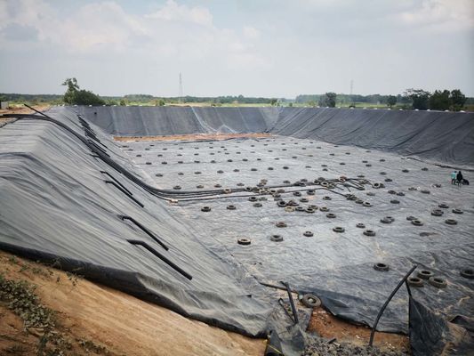 ป้องกันการรั่วไหล 2mm HDPE Geomembrane Dam Reservoir บ่อบ่อการเกษตร Agricultural
