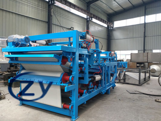 380v มันสำปะหลังไฟเบอร์เข็มขัดกด Dewatering Machine ความชื้น 67% Carbon Steel